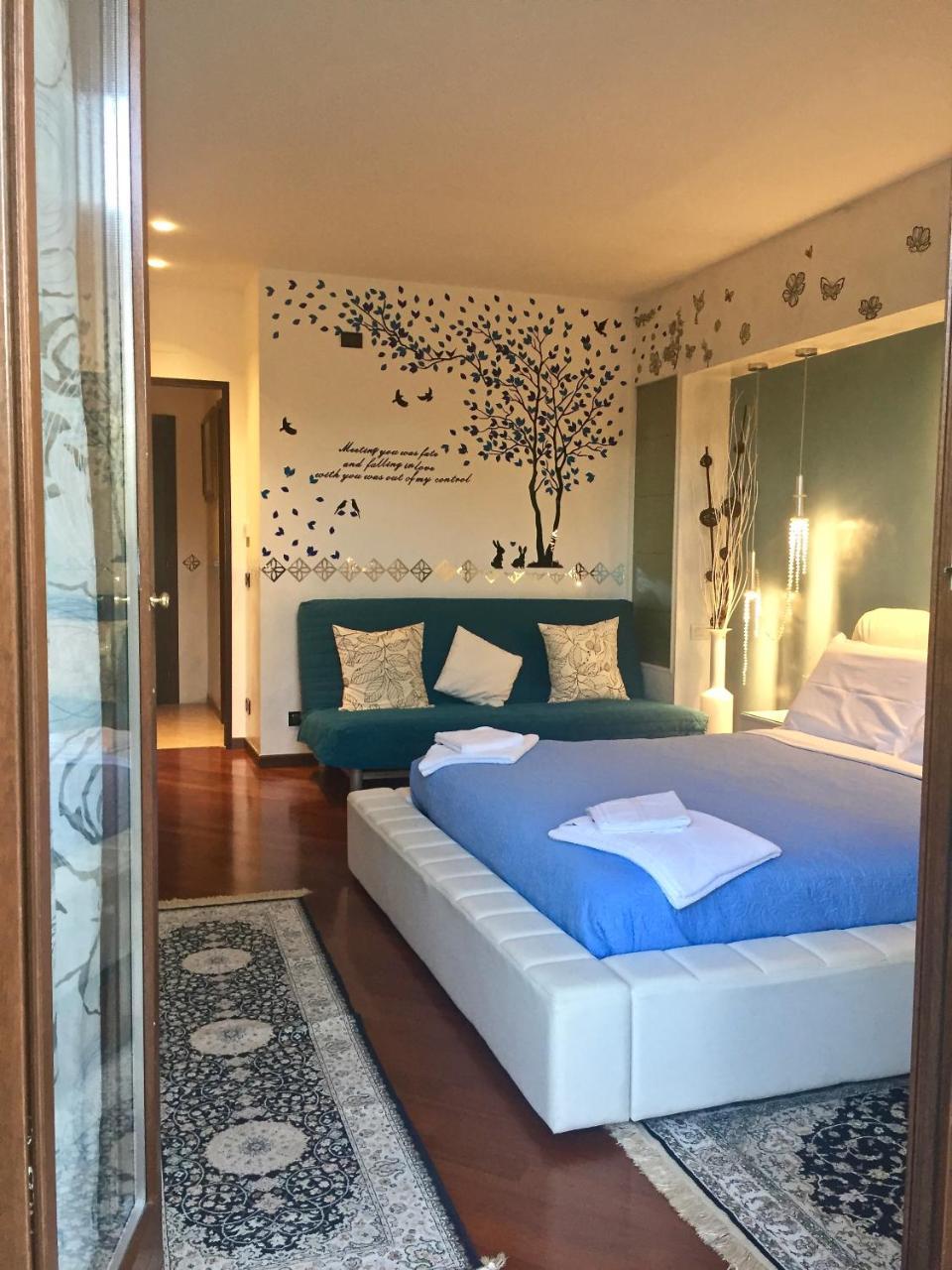 B&B Garda 4U Дезенцано-дель-Гарда Экстерьер фото
