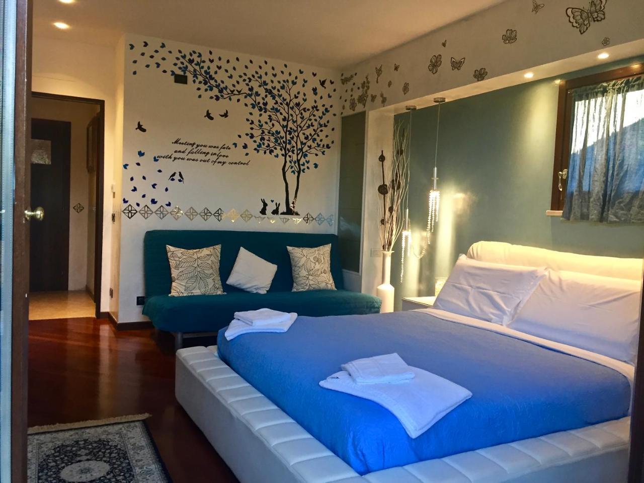 B&B Garda 4U Дезенцано-дель-Гарда Экстерьер фото